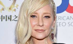 Anne Heche Dead after car accident