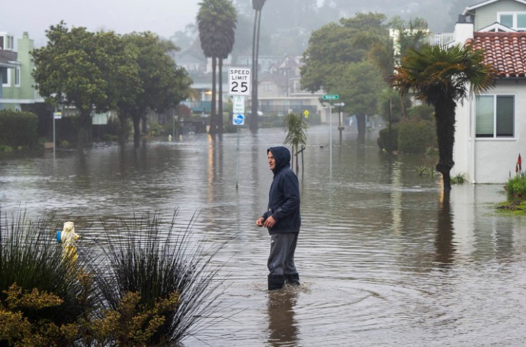 California Deluge Forces Mass Evacuations, Boy Swept Away 3