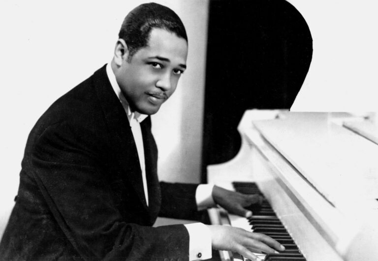 Duke Ellington: Facts, Music, And Tales Of A Jazz Great.